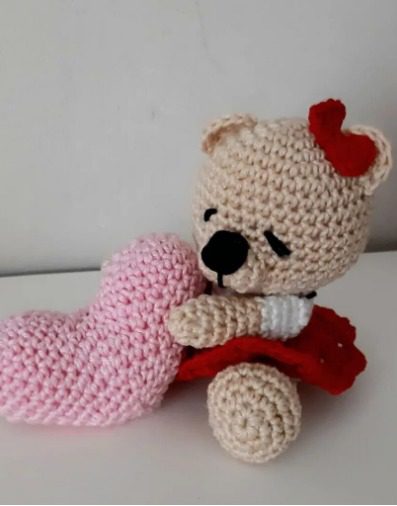 Adorable Valentine Bear Amigurumi Crochet Pattern 26 Bear Amigurumi