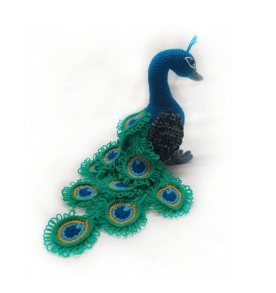 Crochet A Majestic Peacock Amigurumi 26 Peacock