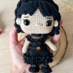 Addams Amigurumi